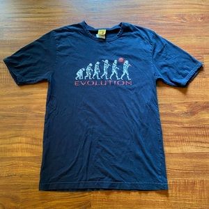 ❗️Rare find❗️Vintage “Evolution” graphic t-shirt